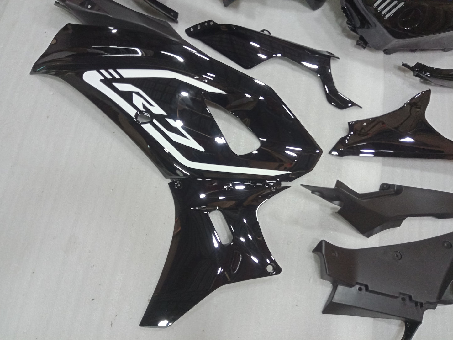 Black Fairing Kit For Yamaha R7
