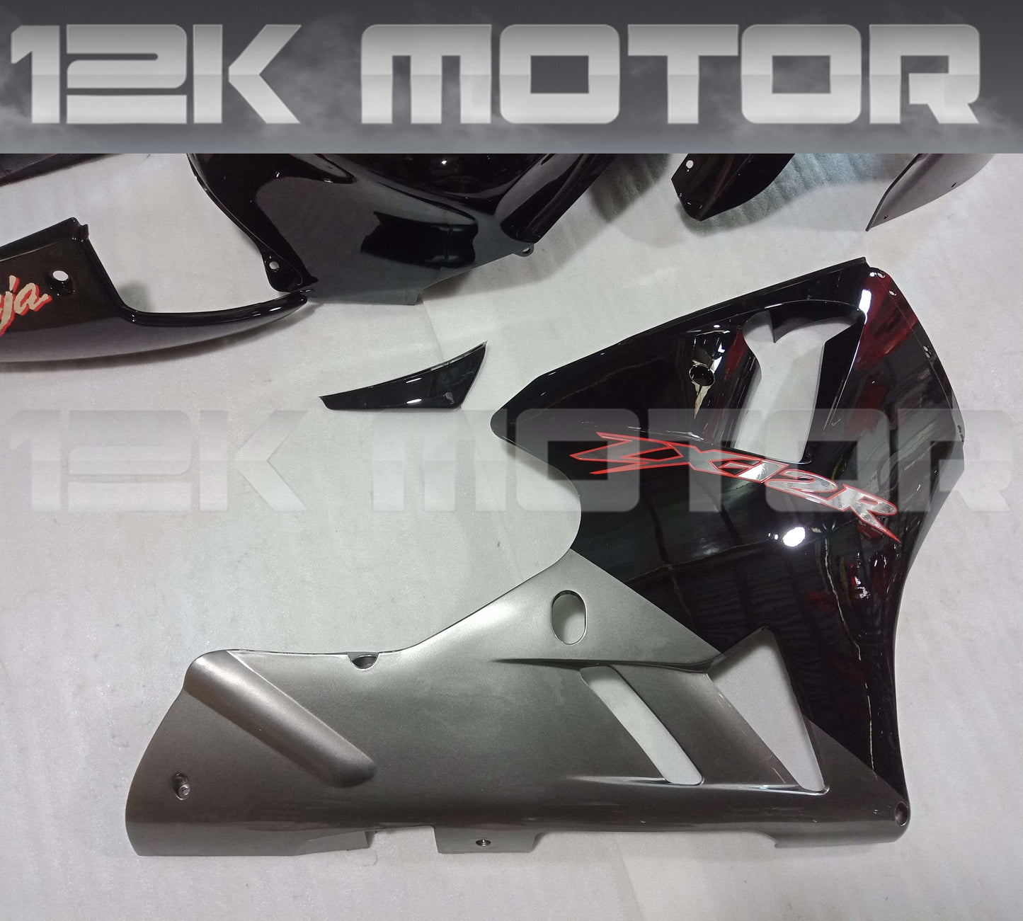 2002 - 2006 Black Fairing Kawasaki ZX12R Fairing 02