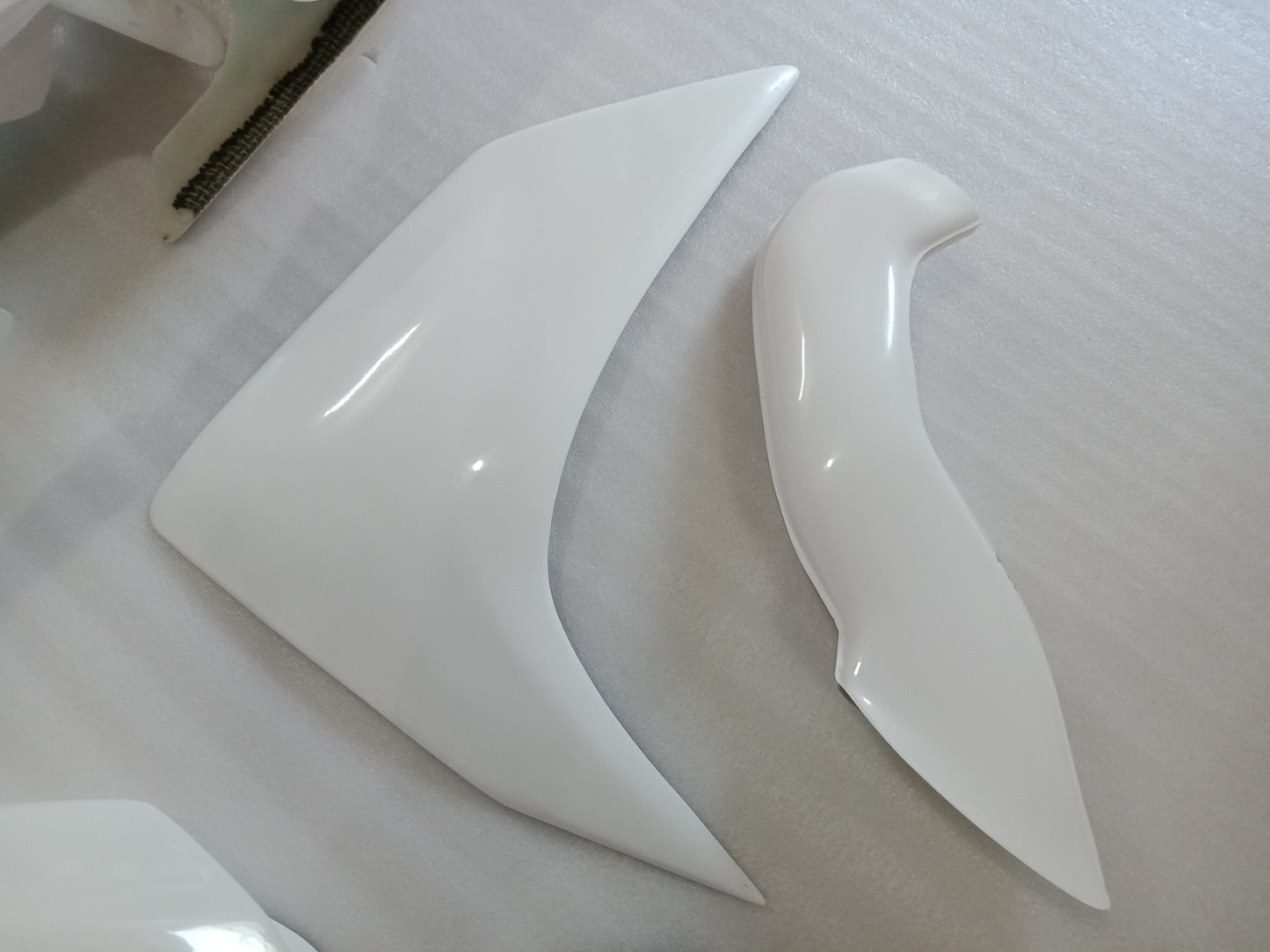 2007 - 2008 Yamaha R1 Fiberglass Race Fairing 04