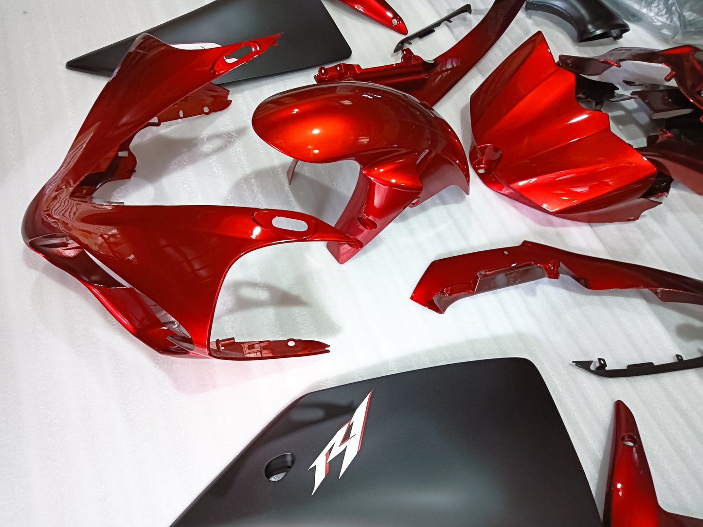 2007 - 2008 Yamaha YZF R1 Fairing Black Fairing Kit 02