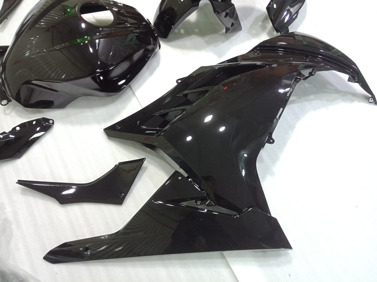 2017 Kawasaki Ninja 300 Black Fairing 04
