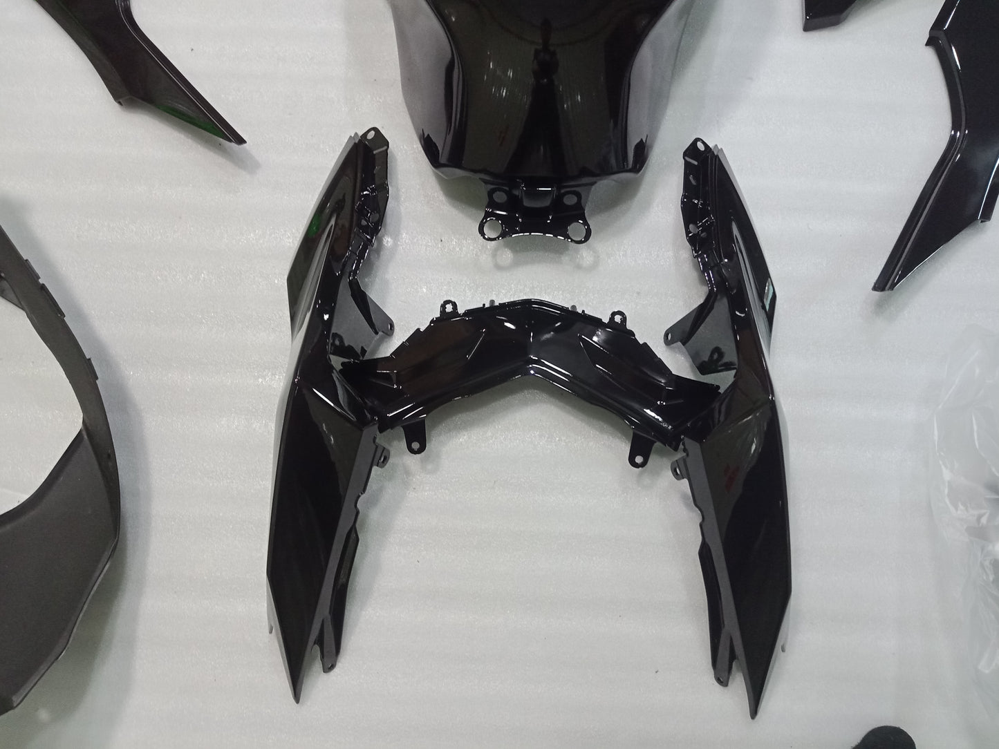 2017 Kawasaki Ninja 300 Black Fairing 05