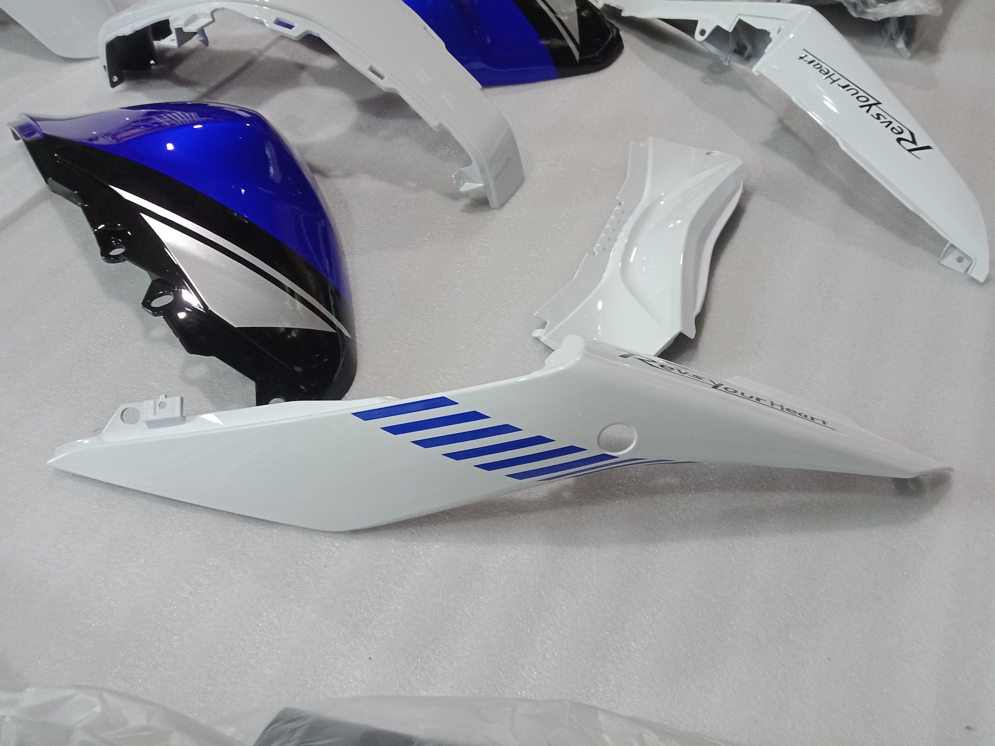 2017 Yamaha R3 Aftermarket fairing 03