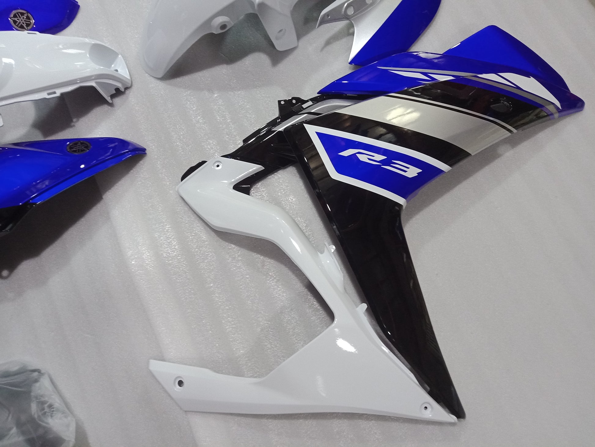 2017 Yamaha R3 Aftermarket fairing 04