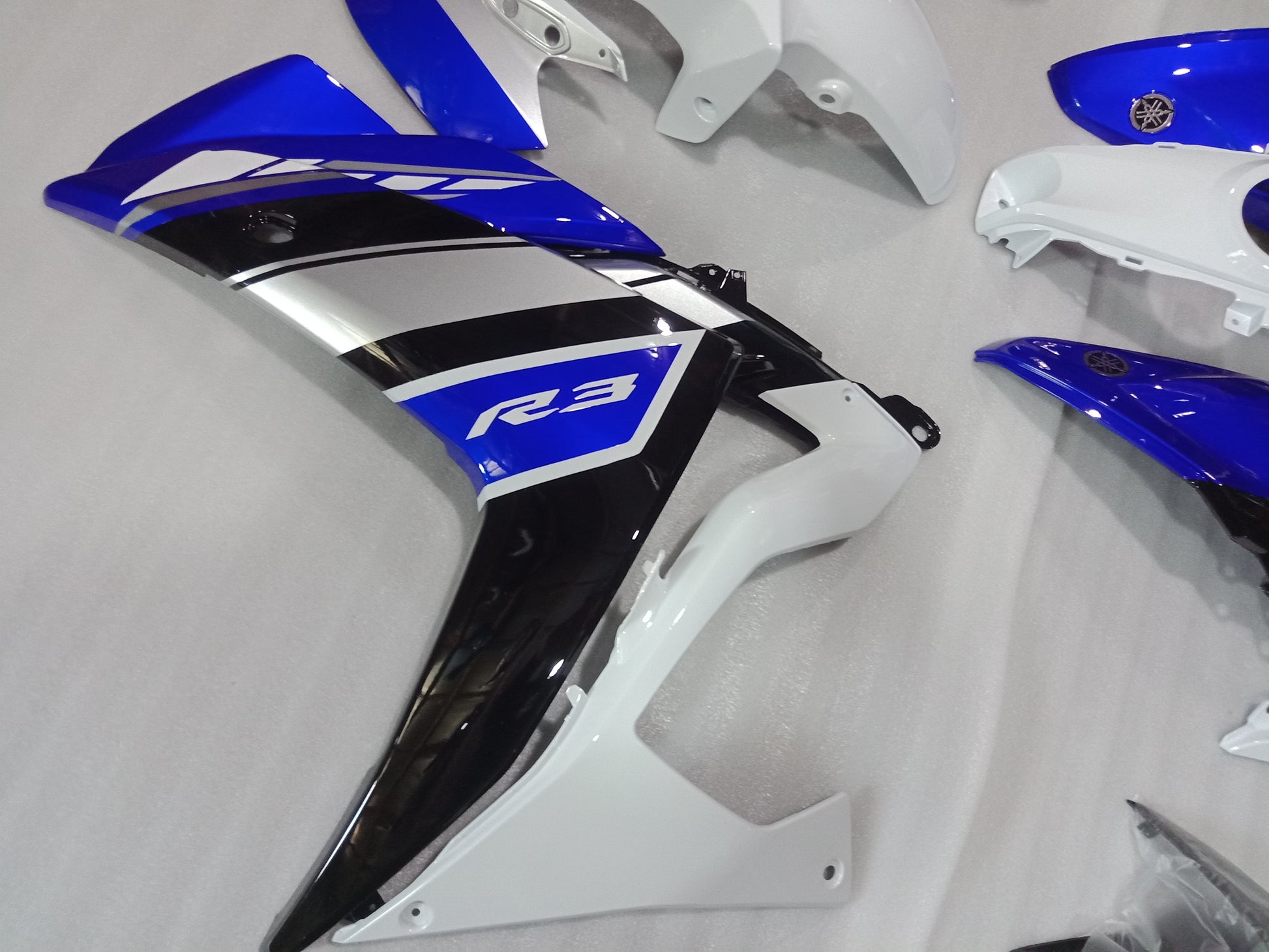 2017 Yamaha R3 Aftermarket fairing 05