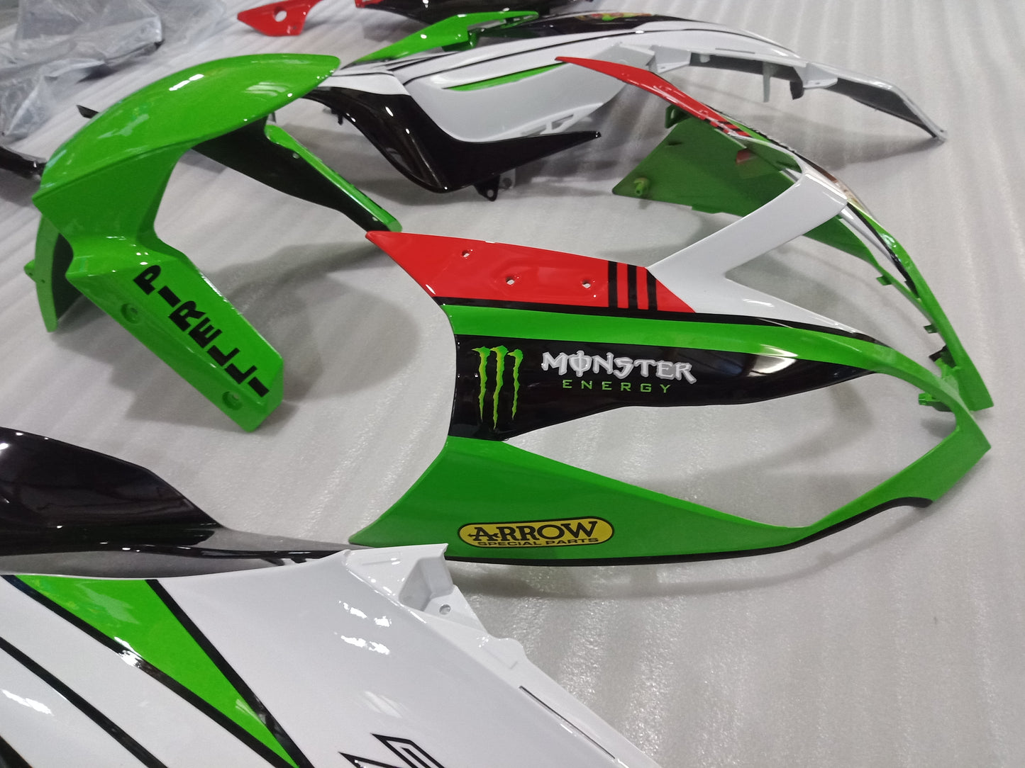 2018 Kawasaki ZX6R Fairings 02