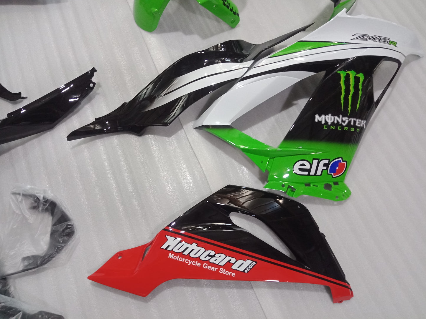 2018 Kawasaki ZX6R Fairings 04