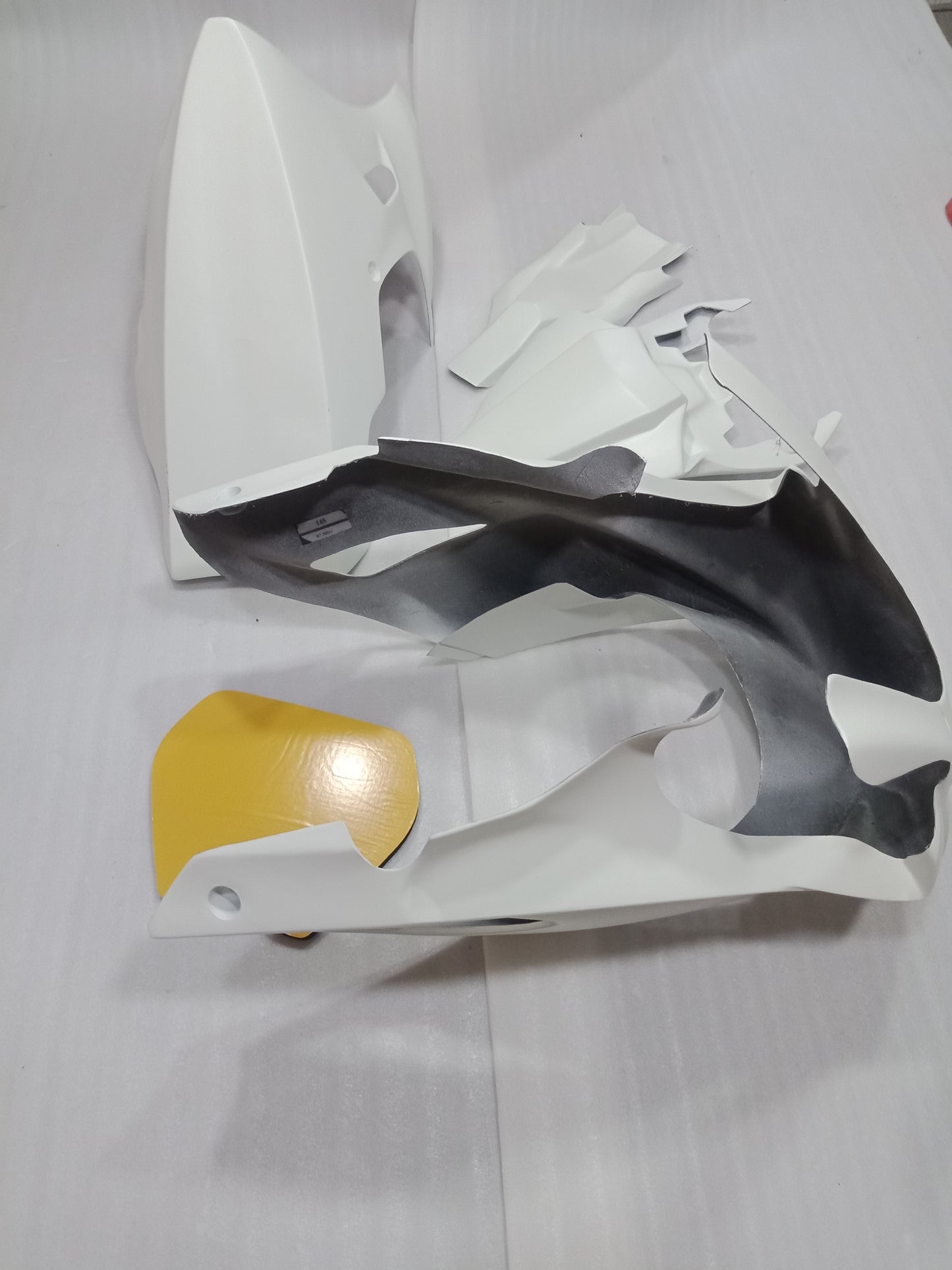 Unpainted Yamaha R7 Fiberglass Track Fairing Race Fairings