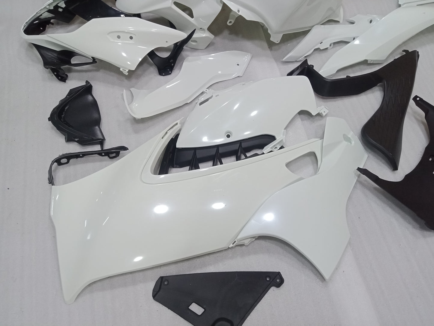 2021 - 2023 Suzuki Hayabusa GSX1300R Fairing 04