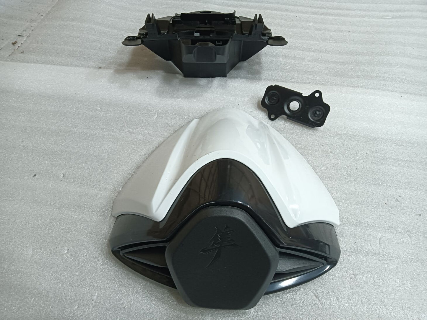 2021 - 2023 Suzuki Hayabusa GSX1300R Fairing 03
