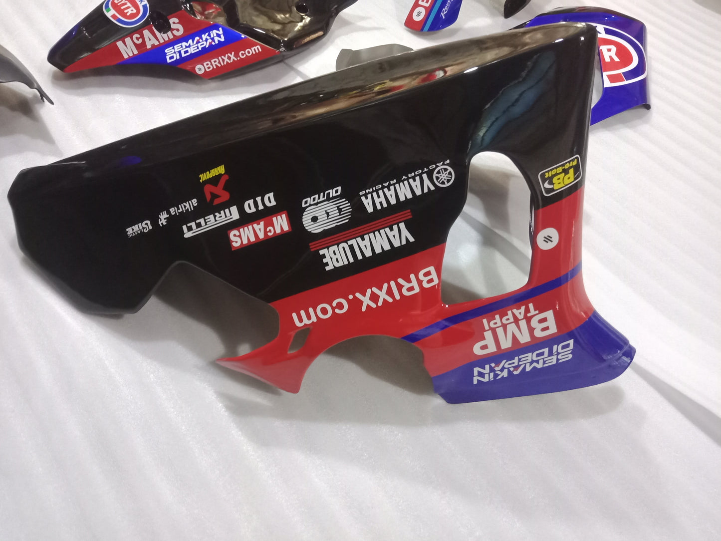 Yamaha R1 2015 2016 2017 2018 2019 Fiberglass Race Track Fairing