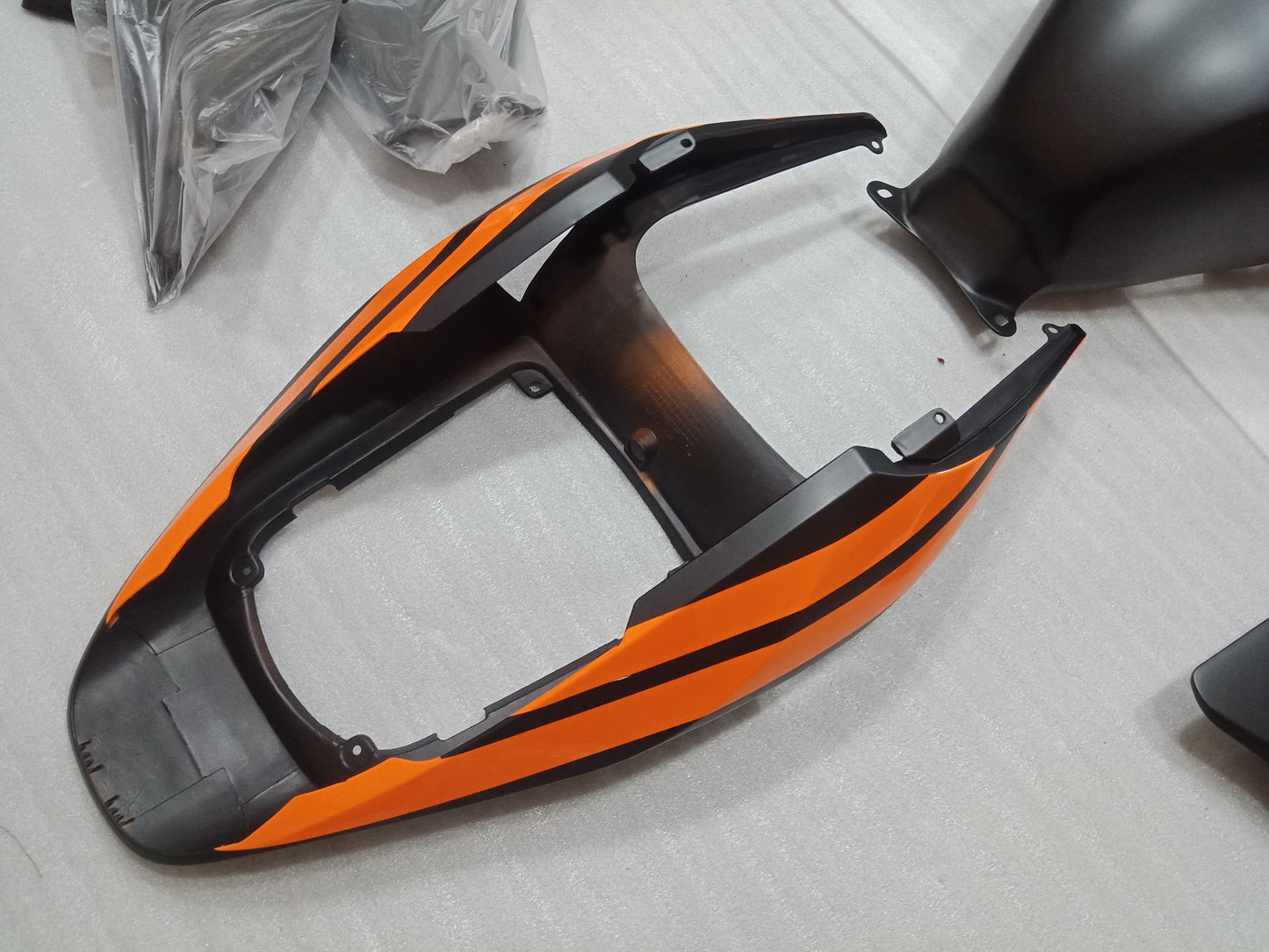 ---AU STOCKING--- Matt Black Yellow Fairing Kit Fit Honda CBR600RR 2005 2006