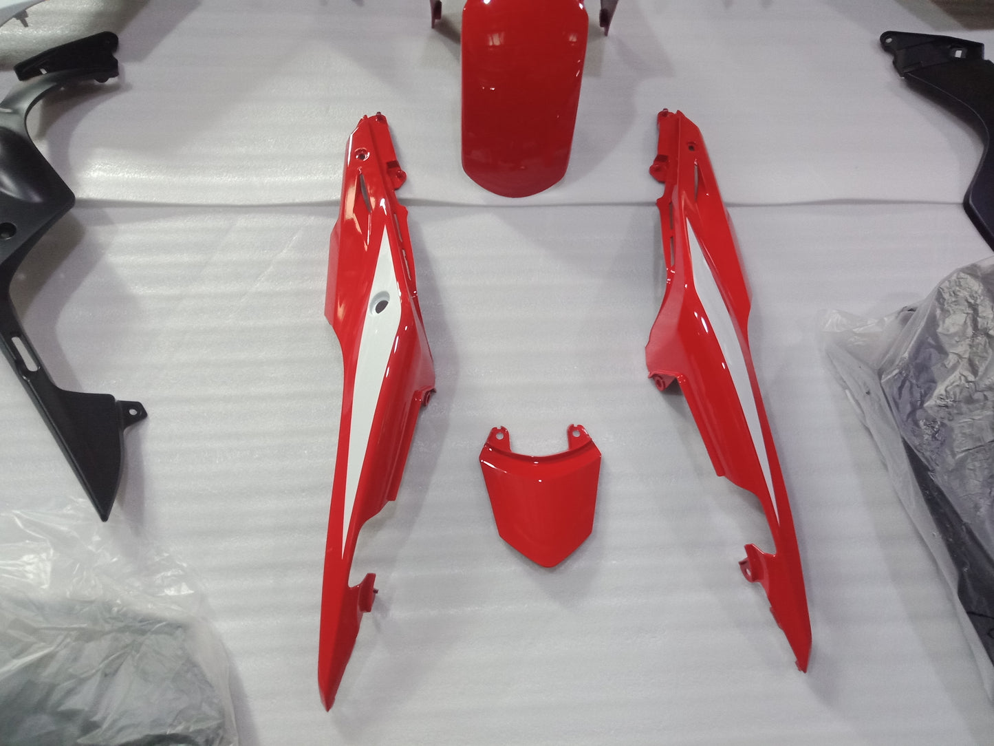 ---AU STOCKING--- Tri-Color Fairing Kit For Honda CBR500 CBR500R 2013 2014 2015