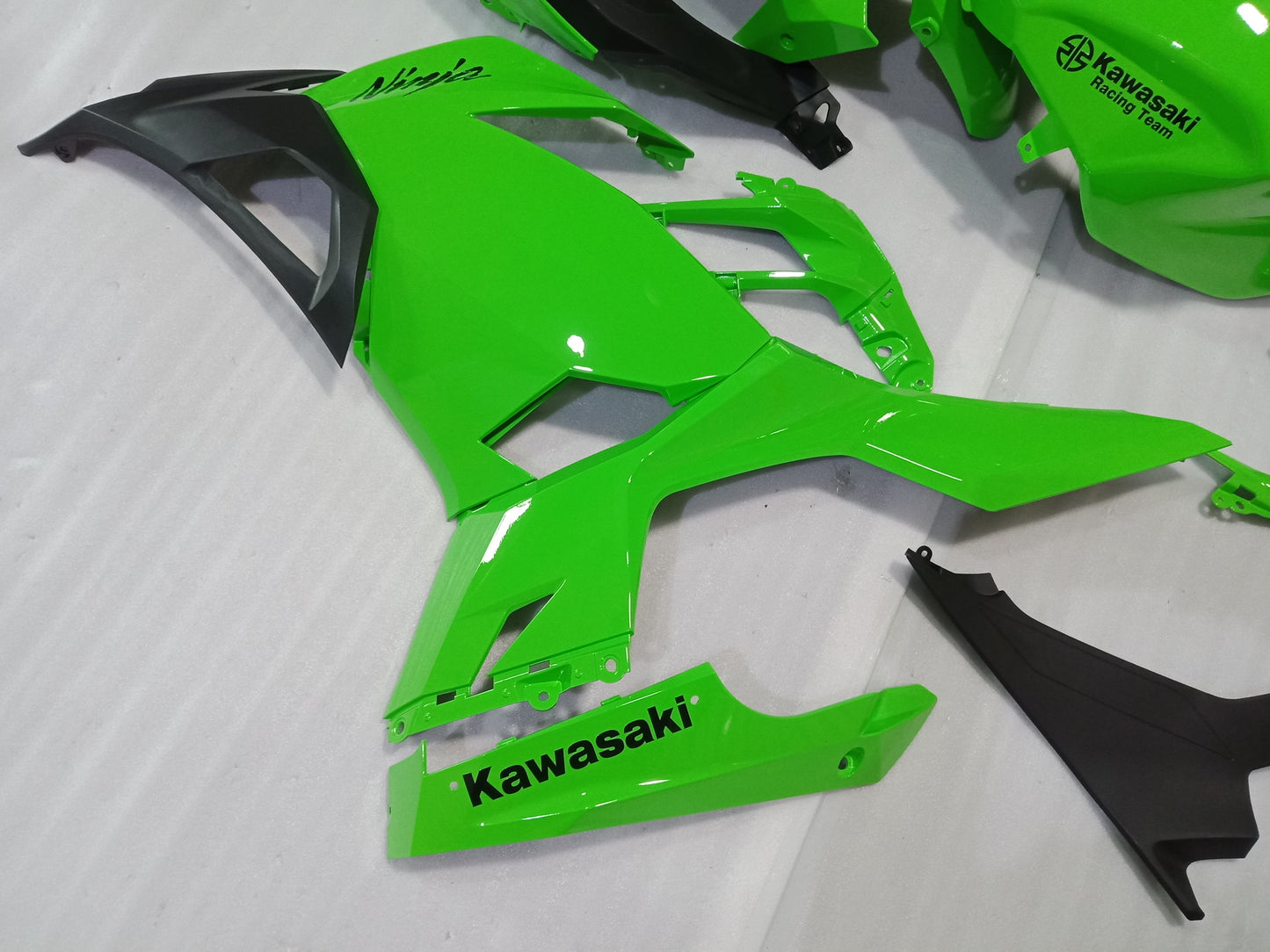 All Green Fairing For Kawasaki Ninja 400 Fairing 08