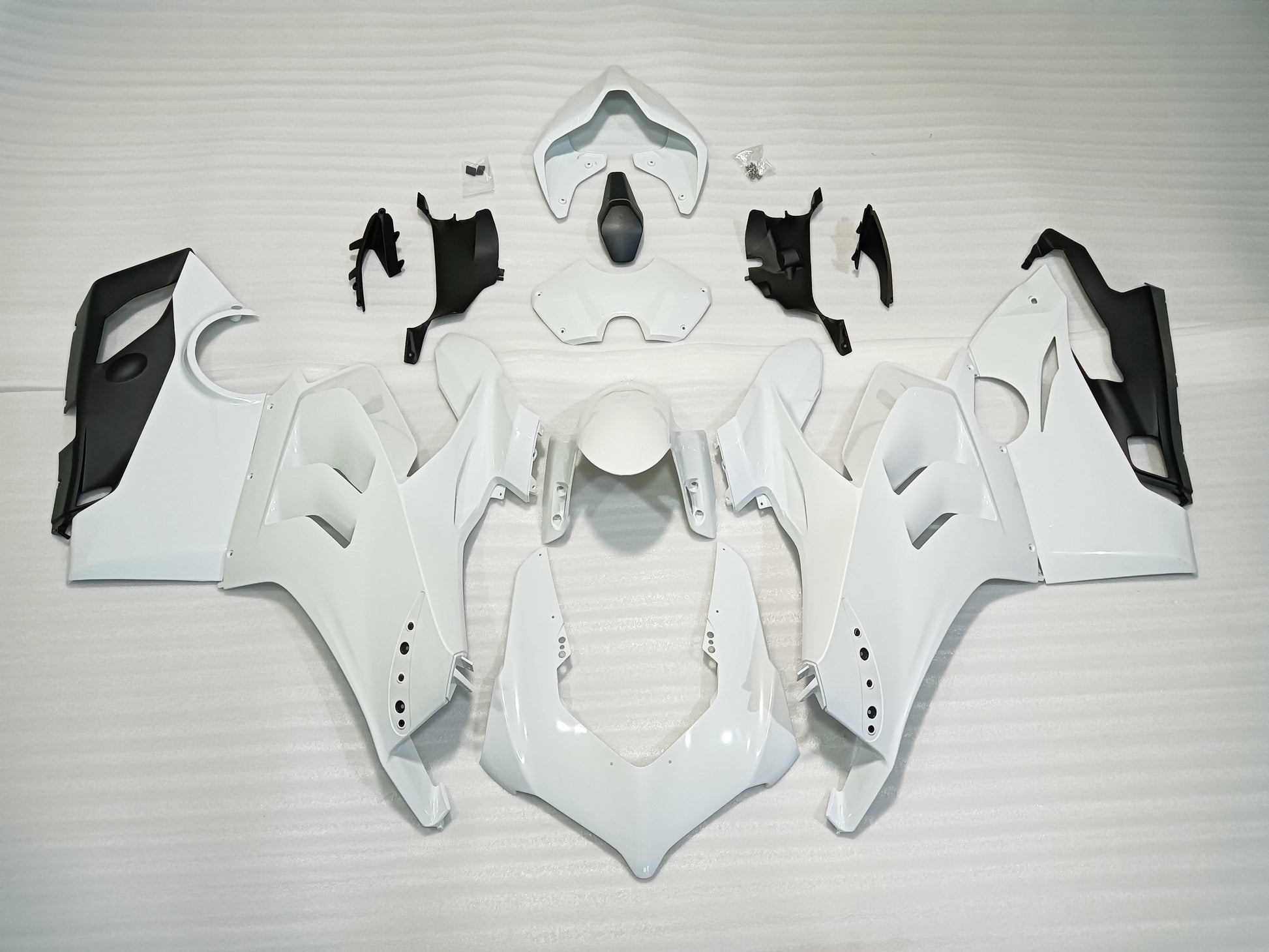 Ducati Panigate V4S Fairing 02