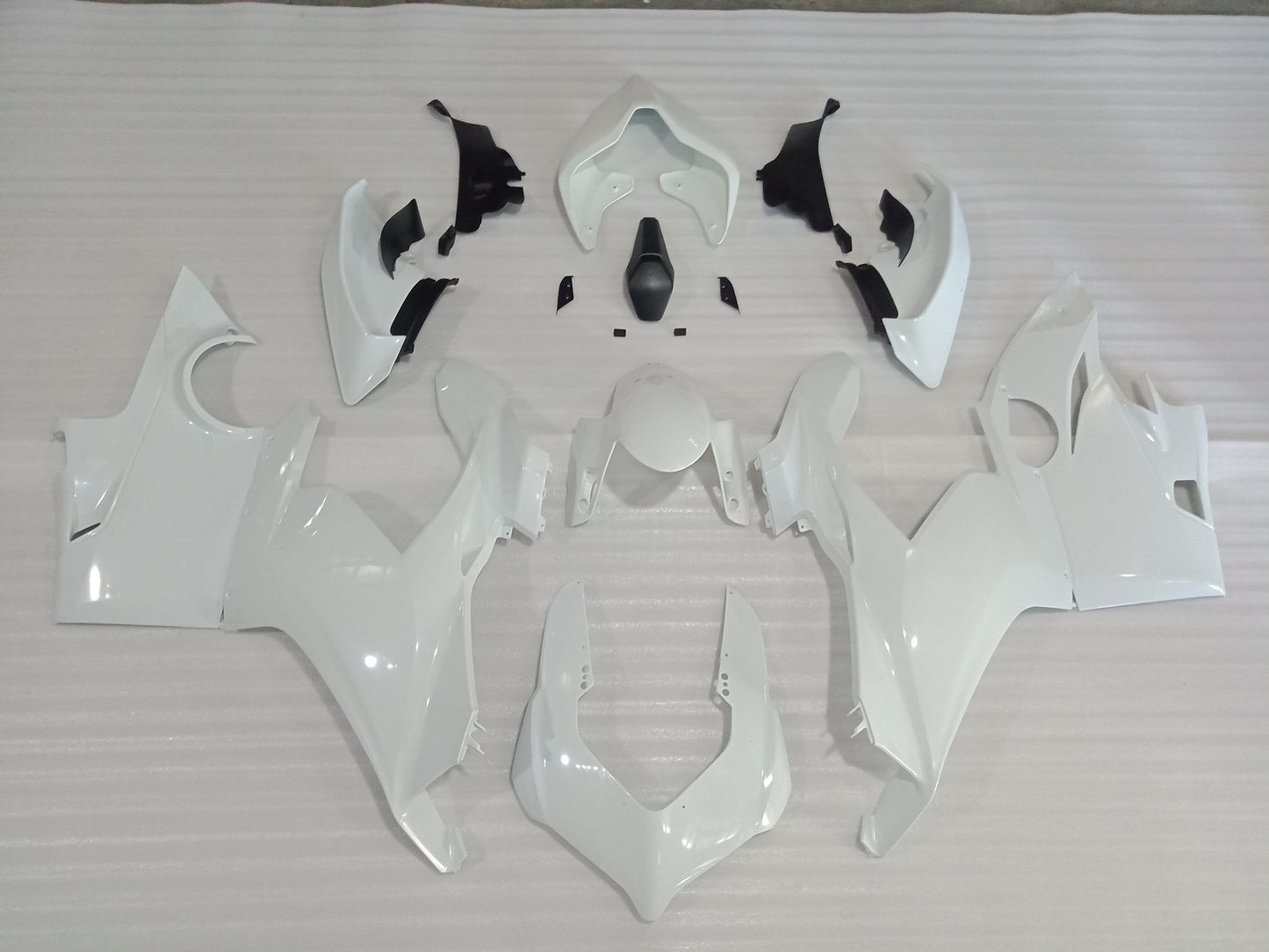 Ducati Panigale V4S Fairing 02