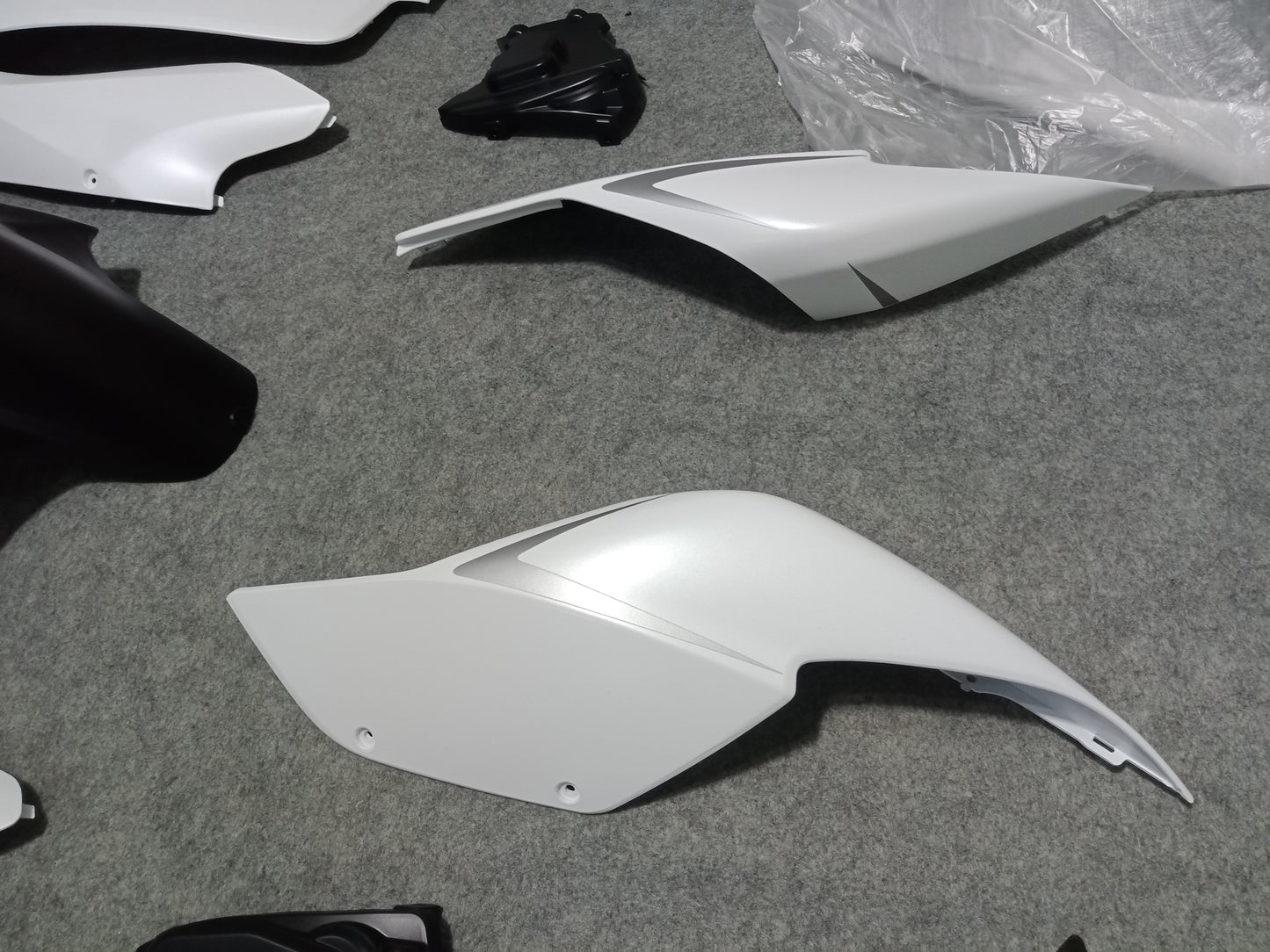 ---AU STOCKING--- Pearl White Fairing Kit for Ducati 959 1299