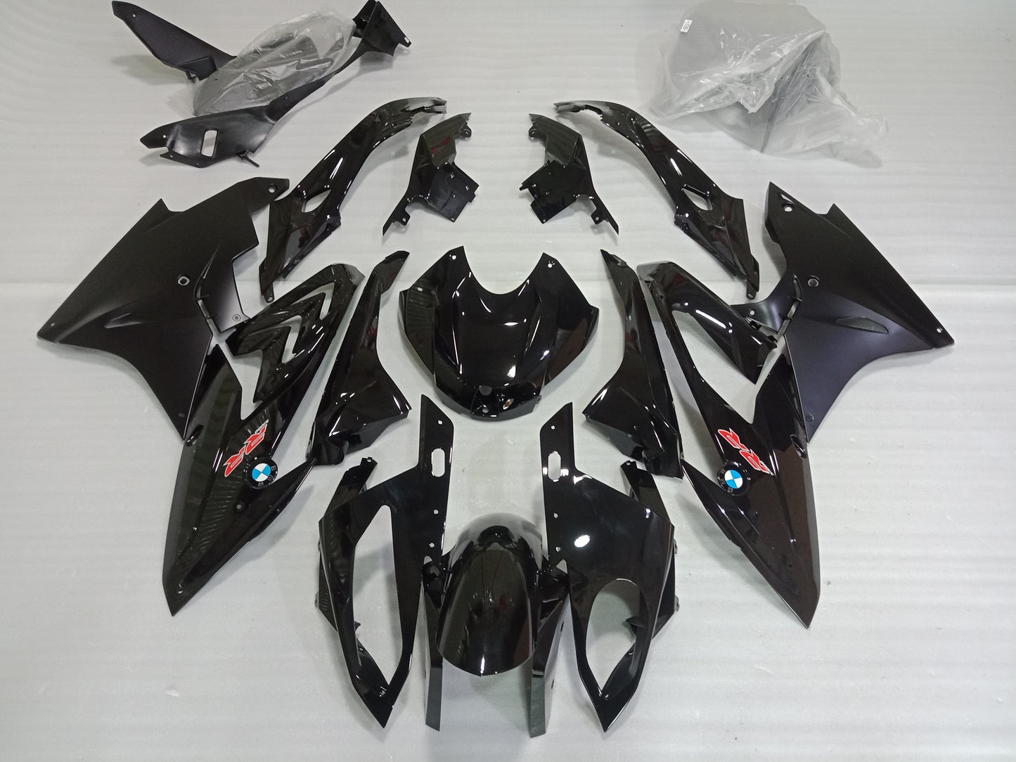 ---AU STOCKING---Gloss Black Fairing Kit for BMW S1000RR 2017-2018