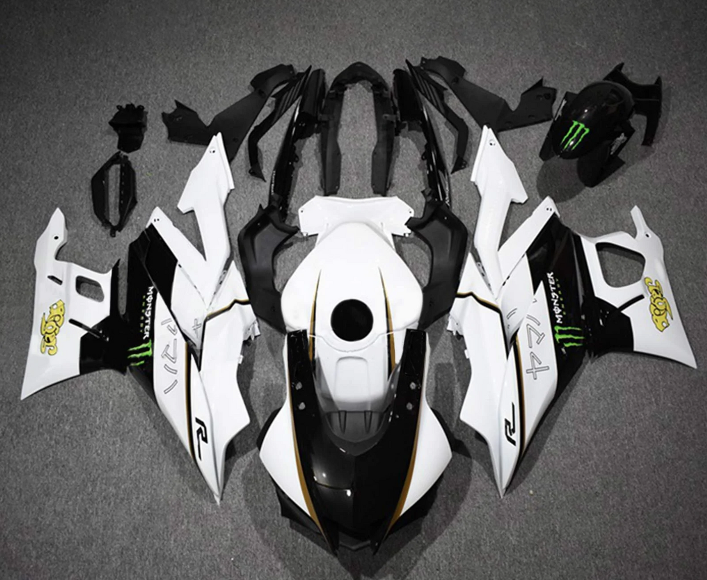special design fairing kit for Yamaha R3 2019