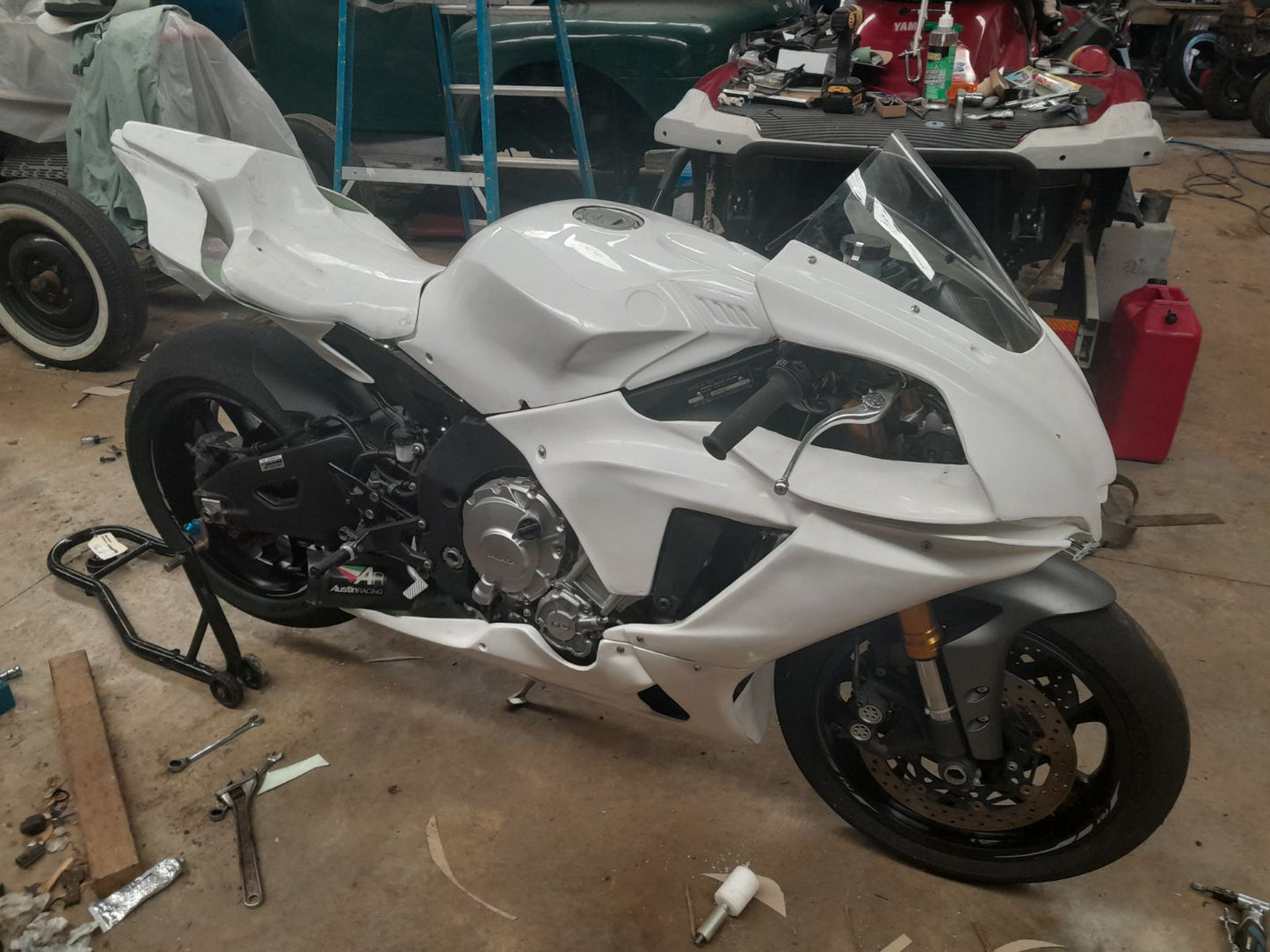2020 - 2023 Yamaha R1 Fiberglass Race Fairing 02
