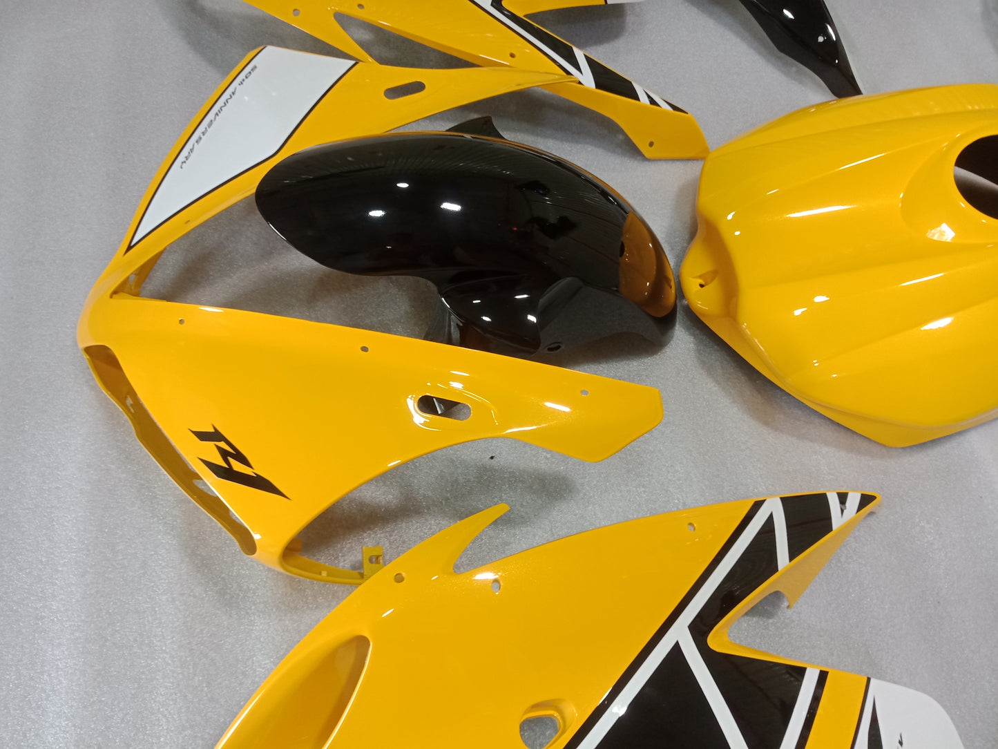Yamaha YZF R1 Fairing 02