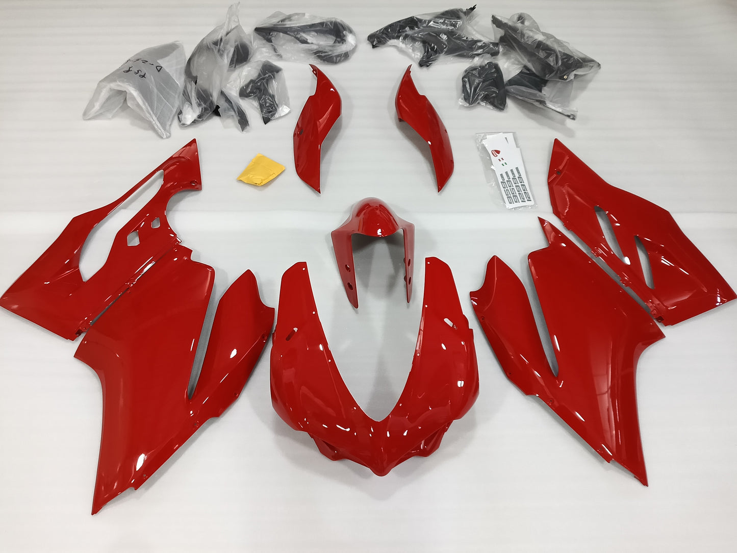---AU STOCKING--- Red Fairing Kit for Ducati 959 1299