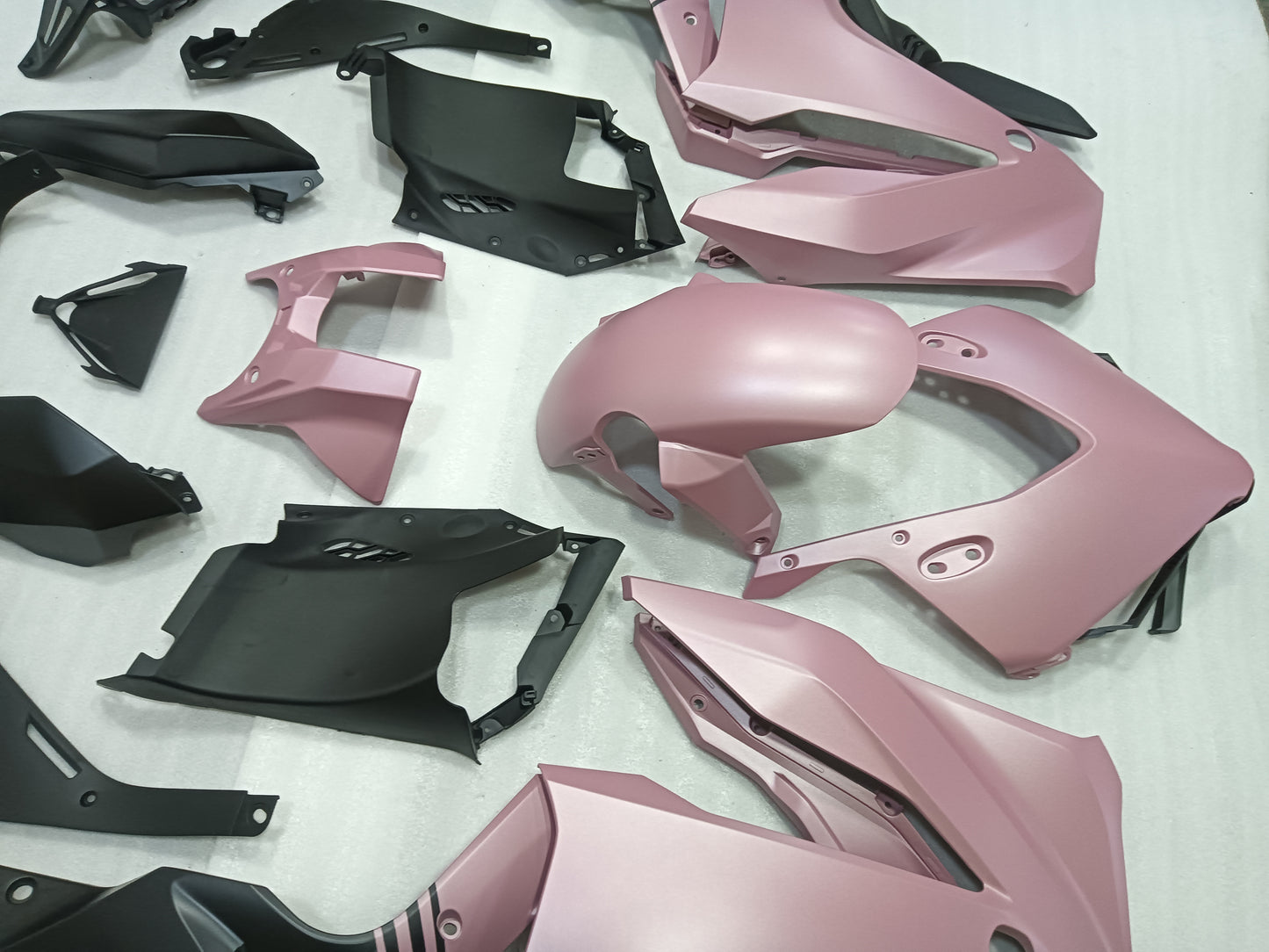 ---AUSTOCKING--- HONDA CBR650R  Pink Design 2023 2024 With Tank Cover