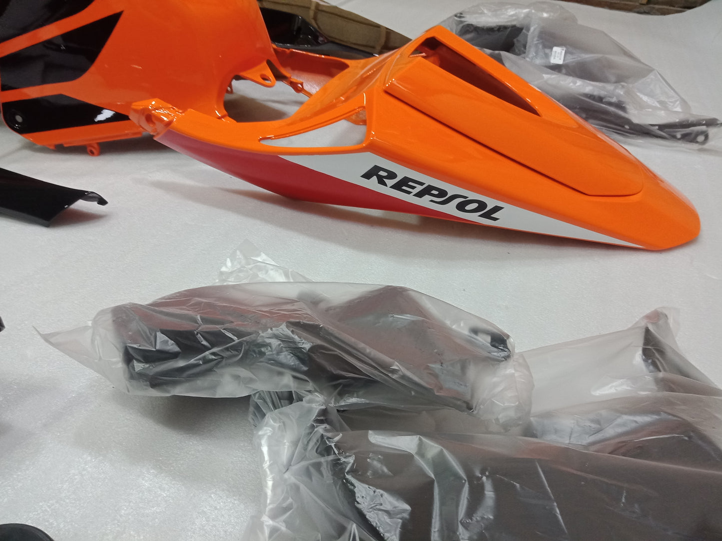 ---AU STOCKING---Repsol Fairing Kit For Honda CBR600RR 2013 - 2023 With Cowl