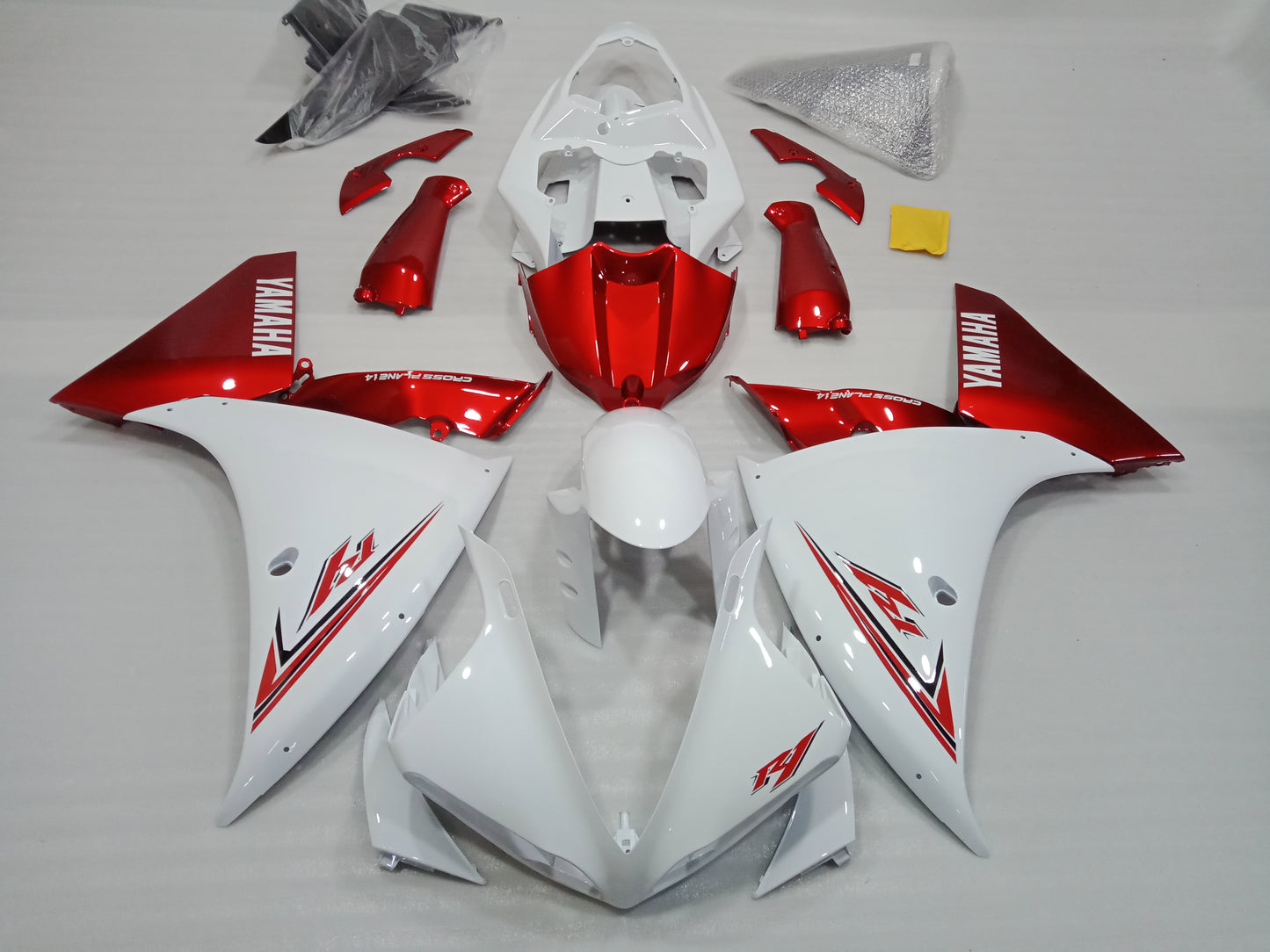 ---AU STOCKING---White Candy Red Fairing Kit For Yamaha R1 2009 2010 2011 2012