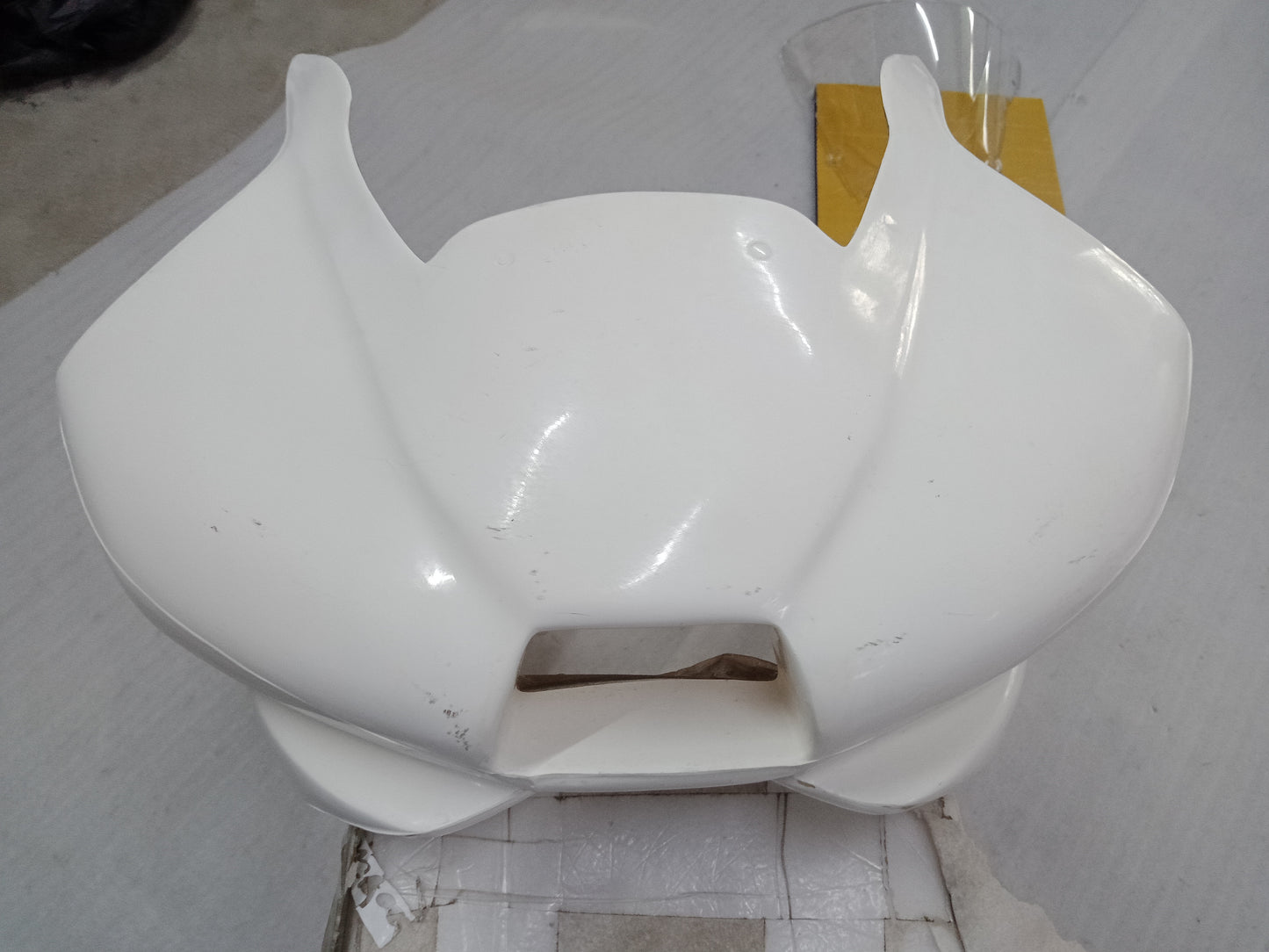 unpainted Yamaha R6 Fiberglass Fairing 02