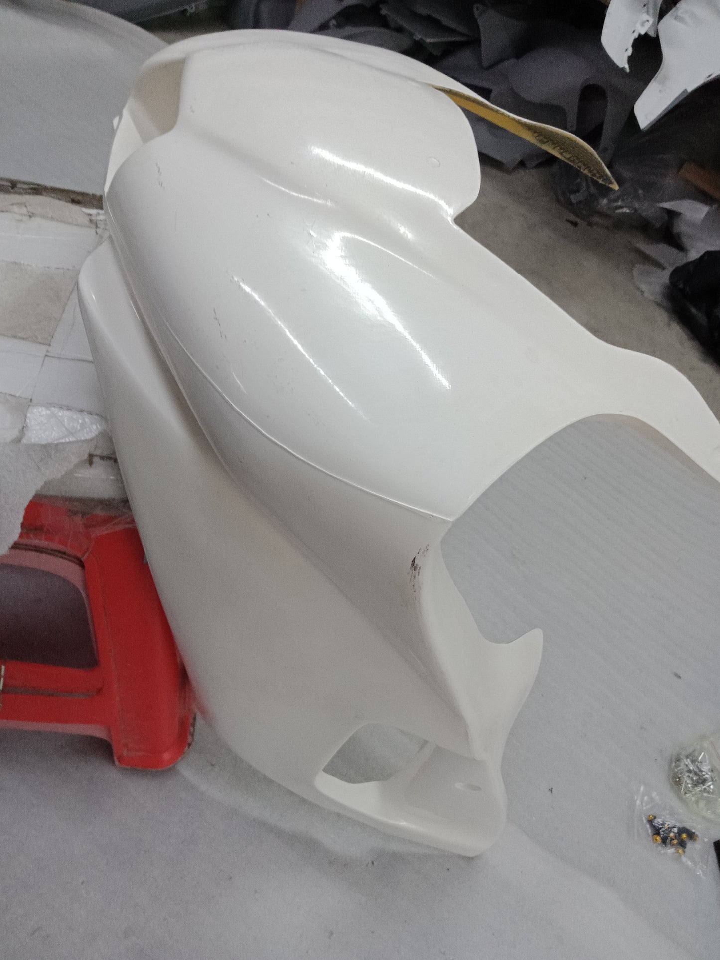 unpainted Yamaha R6 Fiberglass Fairing 03