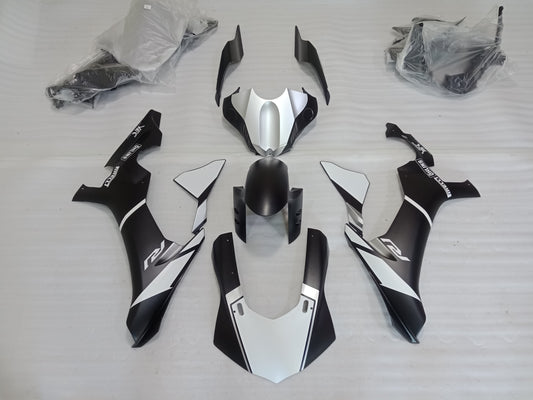 ---AU STOCKING---Matt Black White Fairing Kit For Yamaha R1 2015-2019
