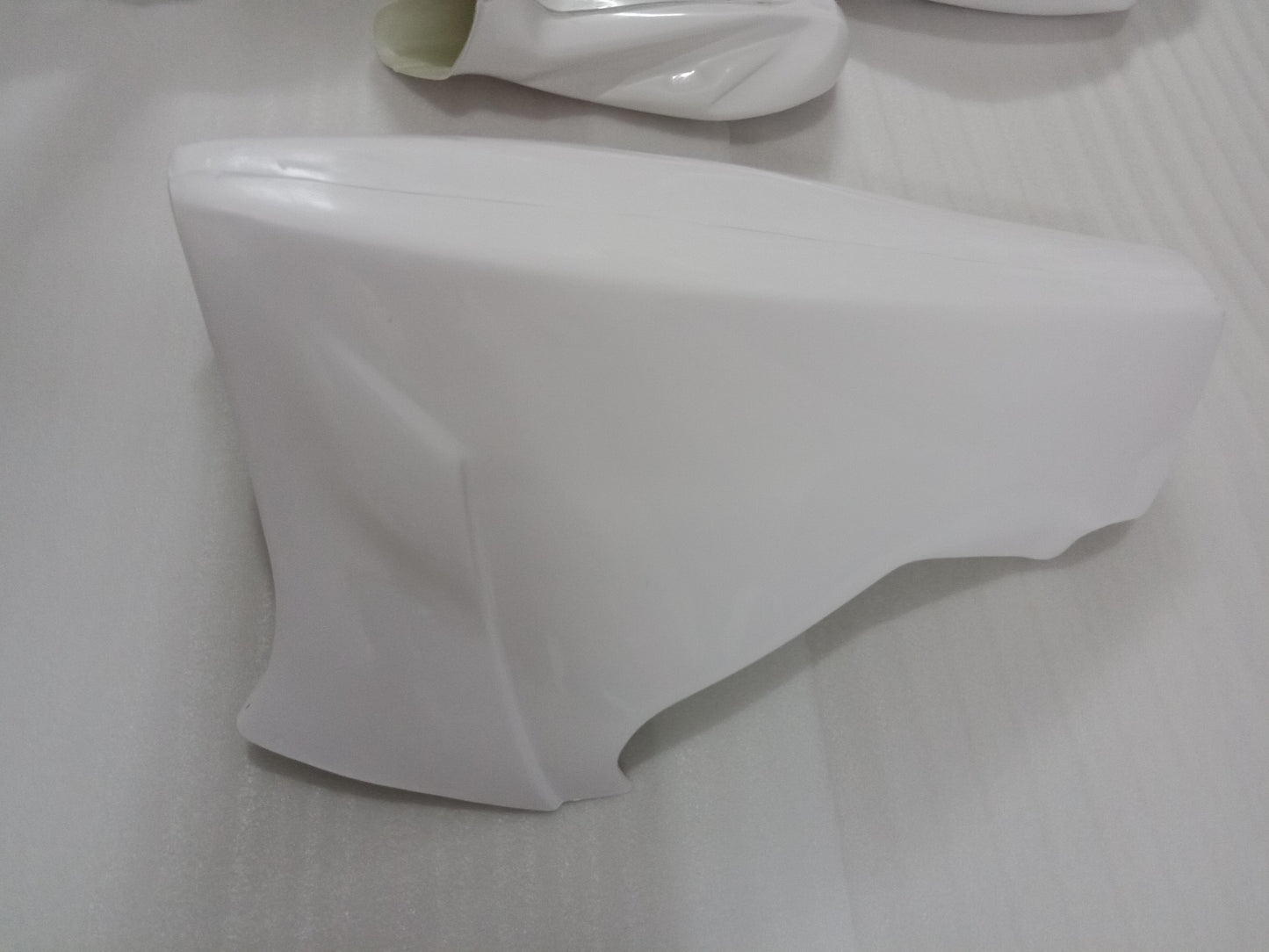 Suzuki GSXR1000 GSXR 1000 2007 2008 Race Fairing Fiberglass Track Fairing