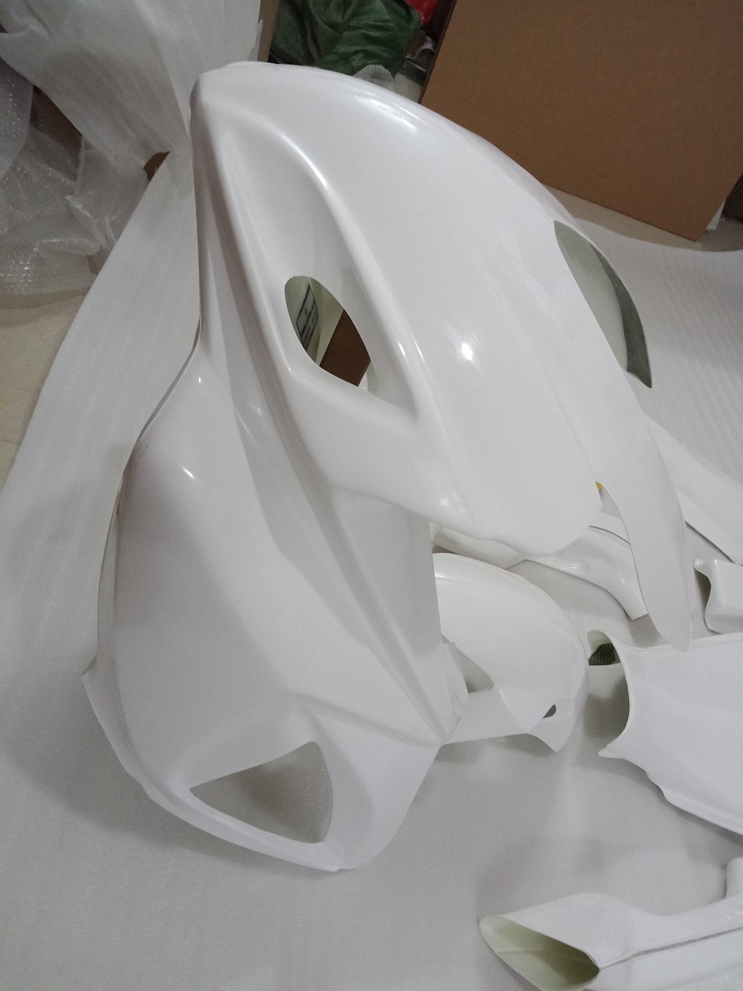 Suzuki GSXR1000 GSXR 1000 2007 2008 Race Fairing Fiberglass Track Fairing