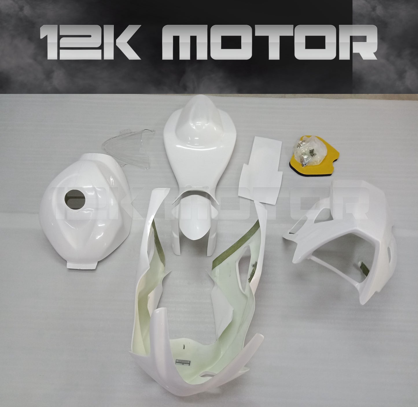 Suzuki GSXR 1000 GSXR1000 2003 2004 Race Fairing Kit Fiberglass Track Fairing