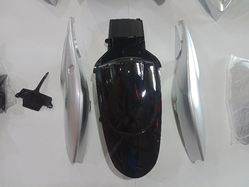 2006 Suzuki GSXR 600 fairing kit 03