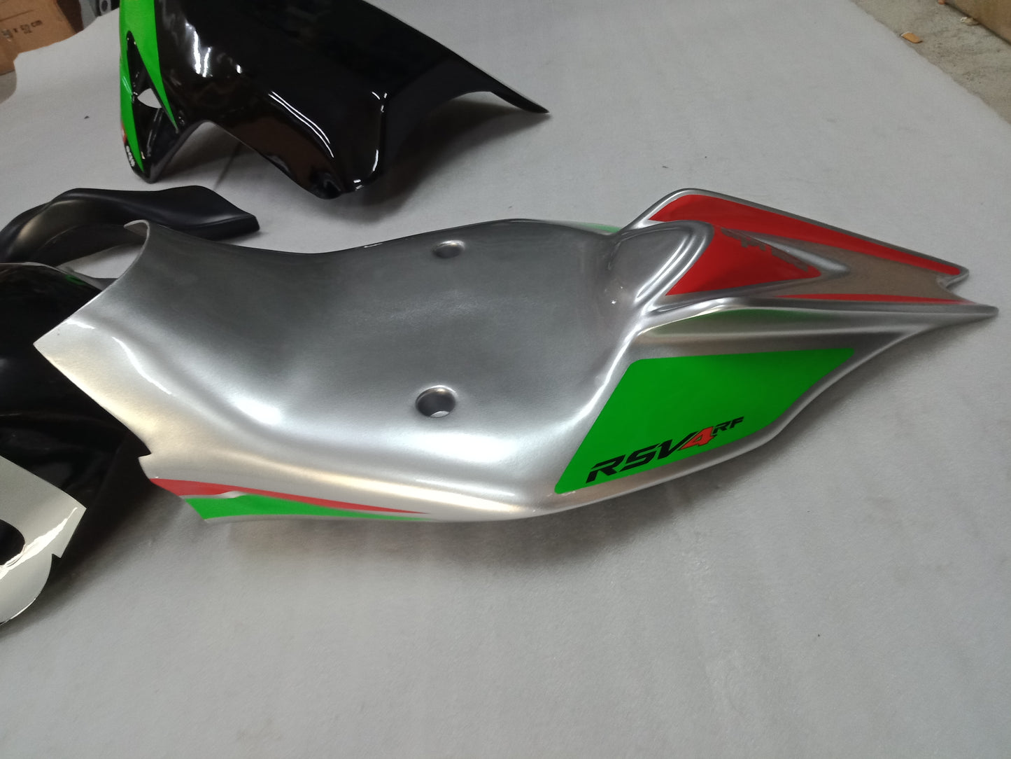 Aprilia RSV4 Race Fairing Kit Fiberglass Track Fairing Set 2009-2014