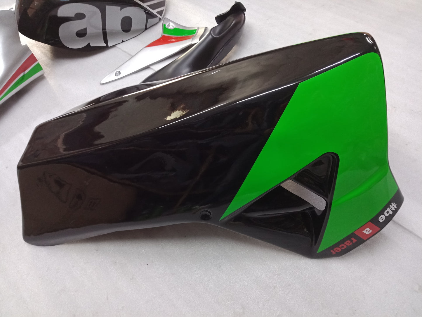 Aprilia RSV4 Race Fairing Kit Fiberglass Track Fairing Set 2009-2014