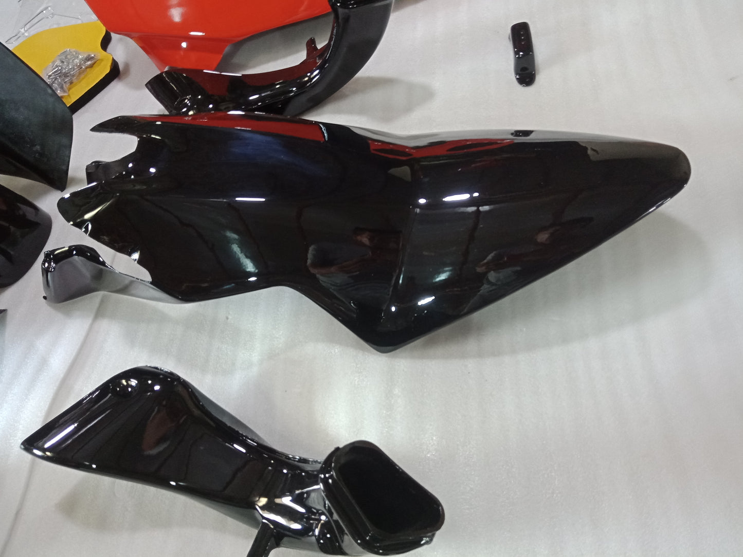 Black Color KTM RC8 Fiberglass Race Fairing Track Fairing