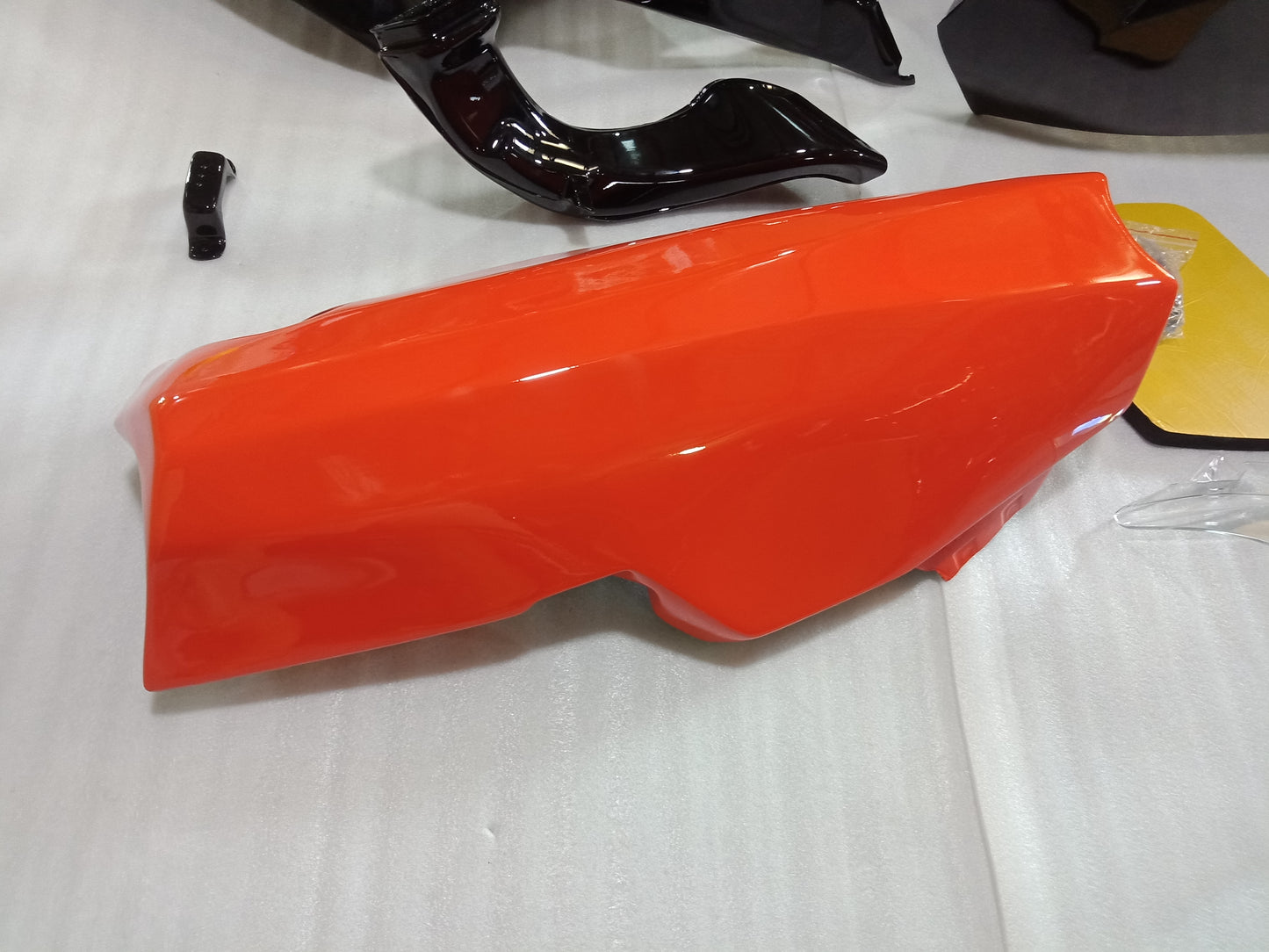 Black Color KTM RC8 Fiberglass Race Fairing Track Fairing