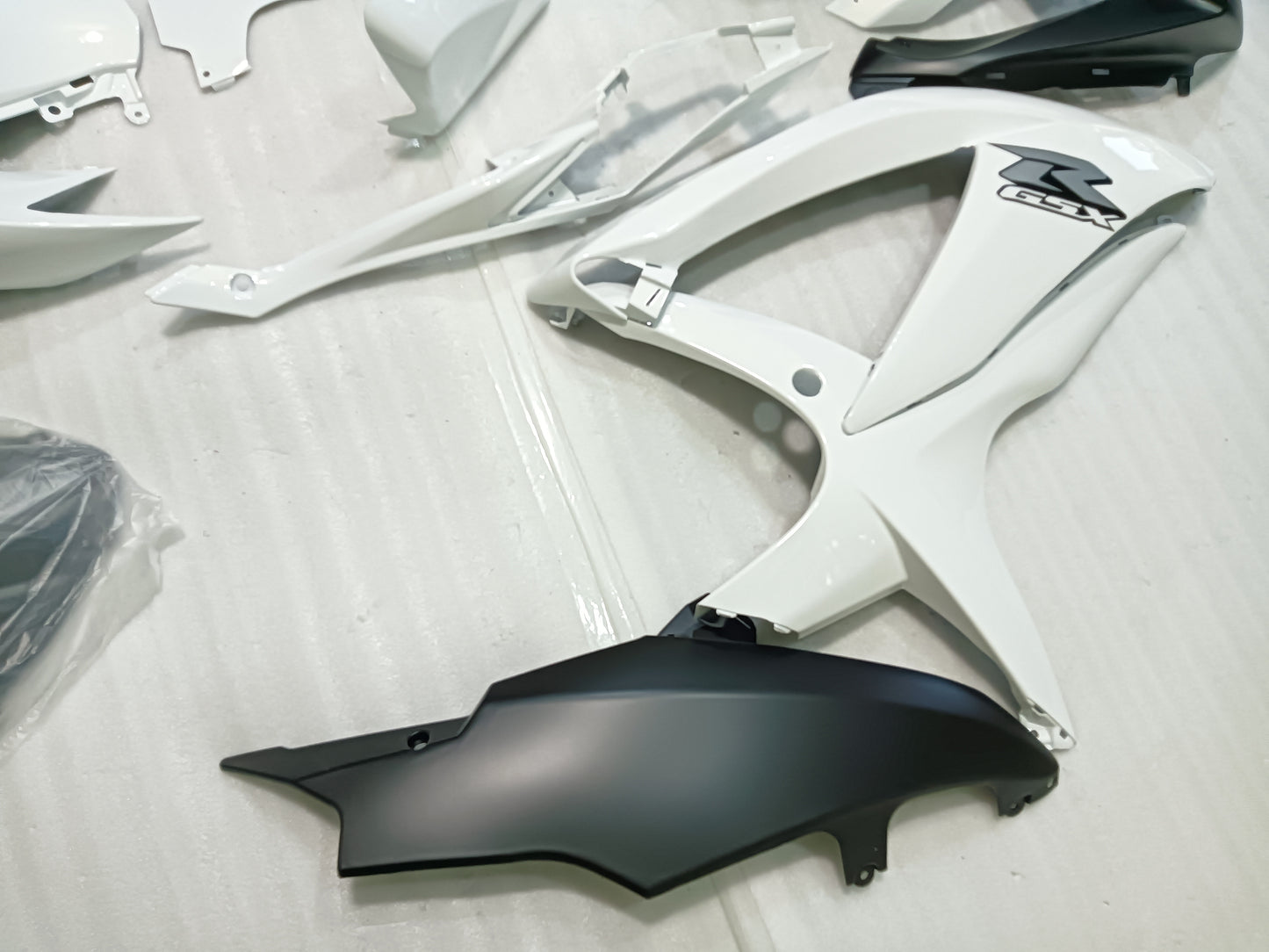 ---AU STOCKING---Fit Suzuki GSX-R 600 GSX-R 750 2008 2009 2010 Pearl White Fairing Kit