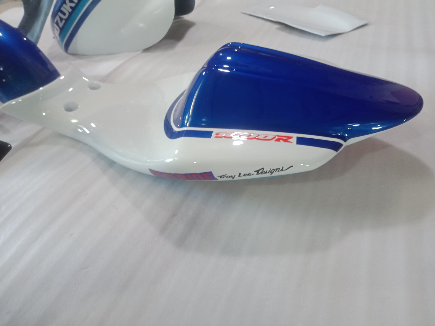 Suzuki GSXR 1000 GSXR1000 2005 2006 Fiberglass Race Fairing Track Fairing