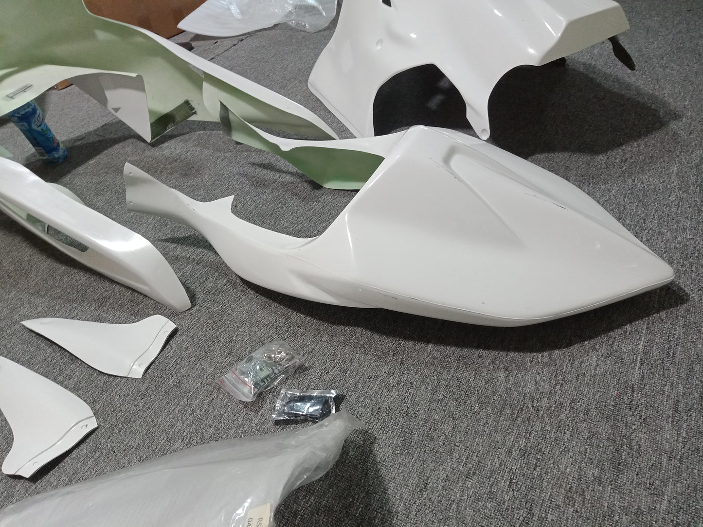 Aprilia RSV1000 Race Fairing Kit Fiberglass Track Fairing Set 2004-2008