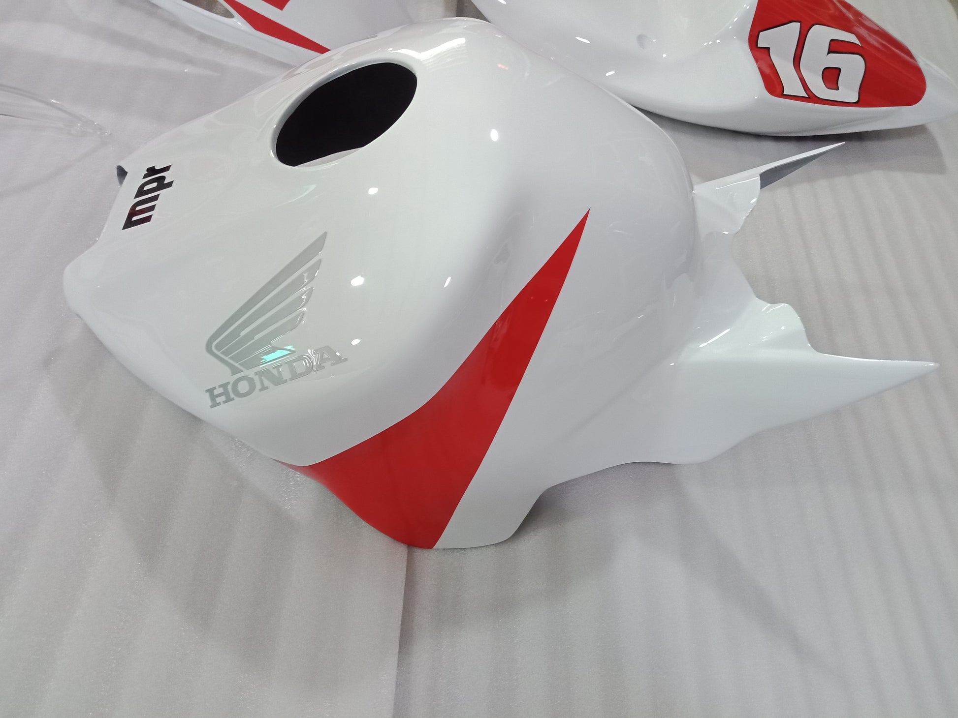 HONDA CBR1000RR 2004 2005 Racing Fairing Kit Fiberglass Track Fairing Set