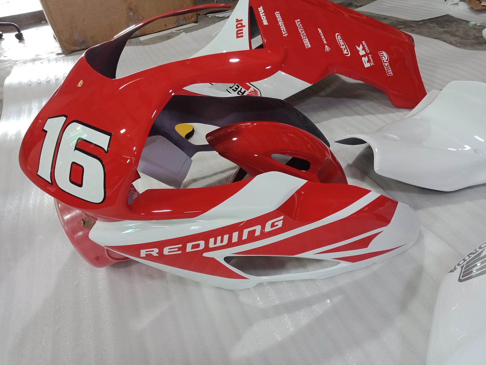 HONDA CBR1000RR 2004 2005 Racing Fairing Kit Fiberglass Track Fairing Set