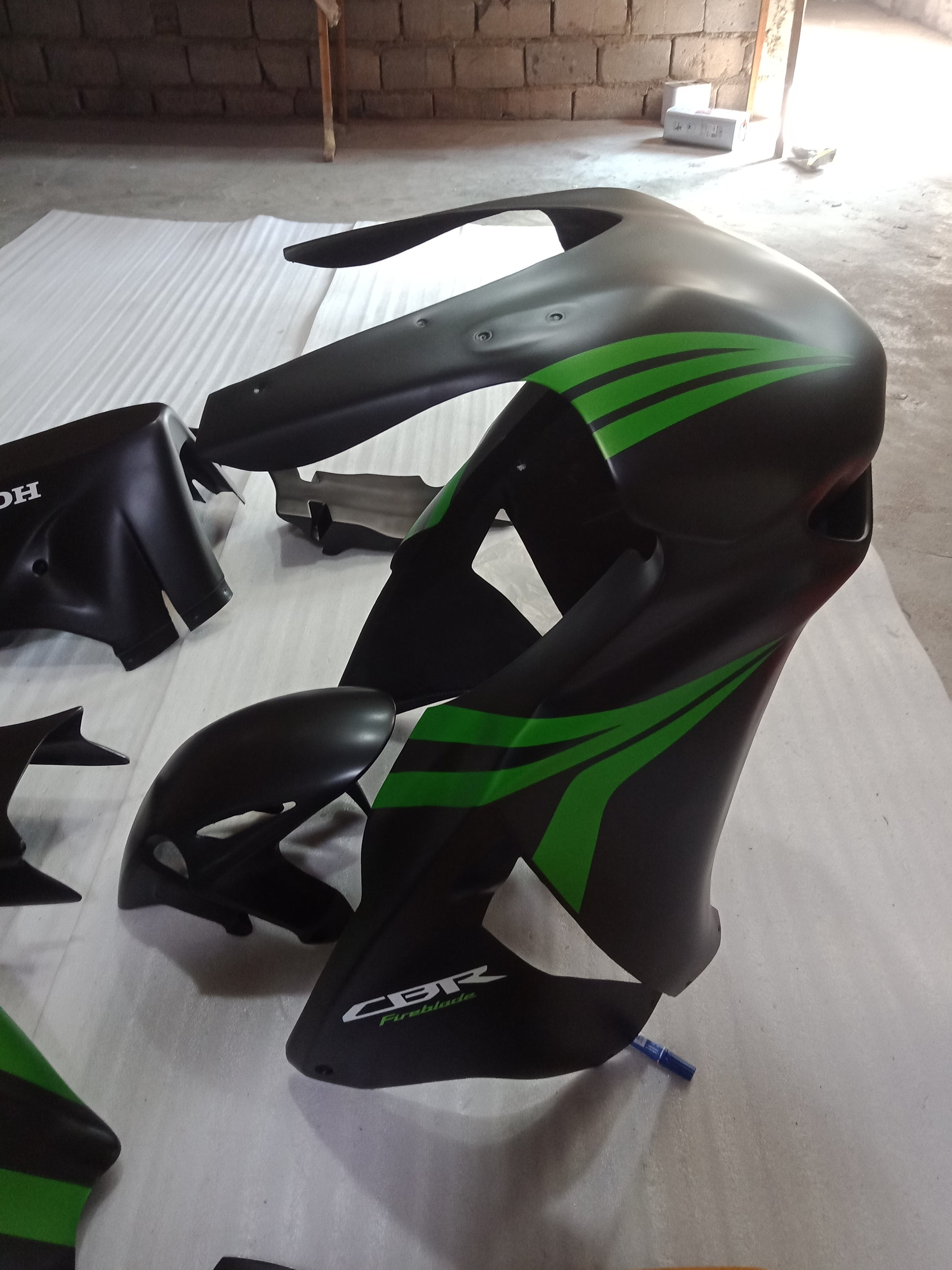 HONDA CBR1000RR 2008 2009 2010 2011 Race Fairing Kit Track Fairing Set