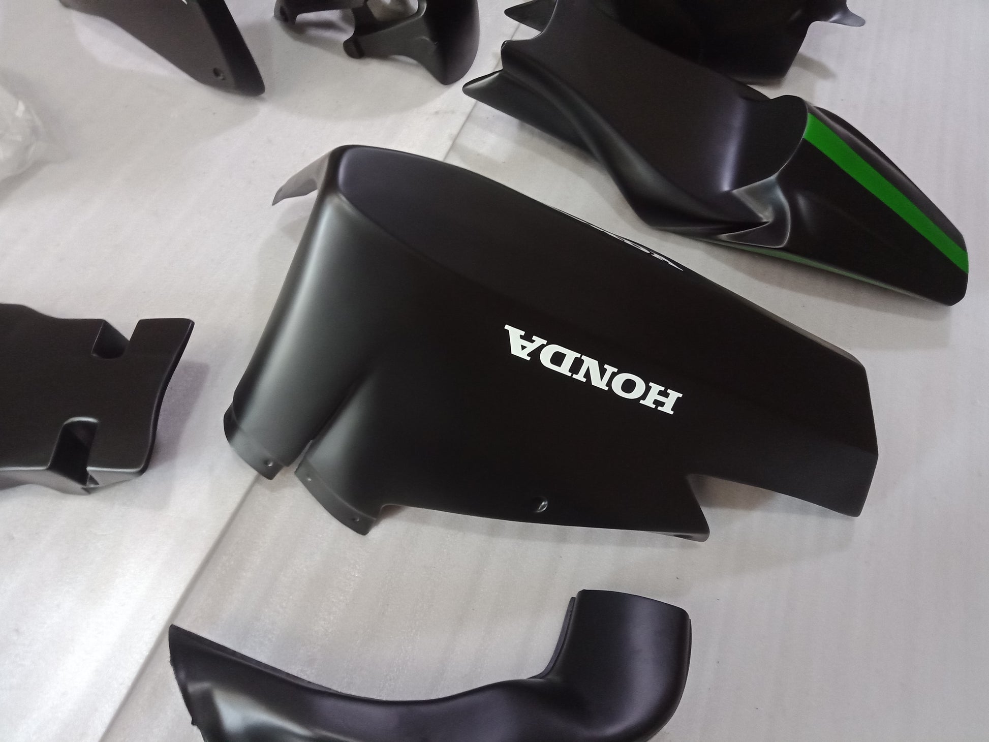 HONDA CBR1000RR 2008 2009 2010 2011 Race Fairing Kit Track Fairing Set