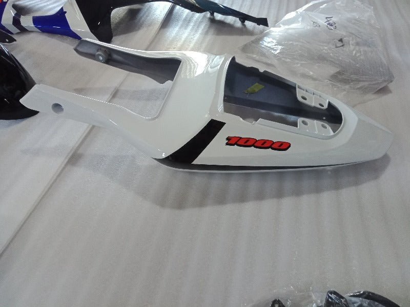 Suzuki GSXR 1000 fairings black blue 05