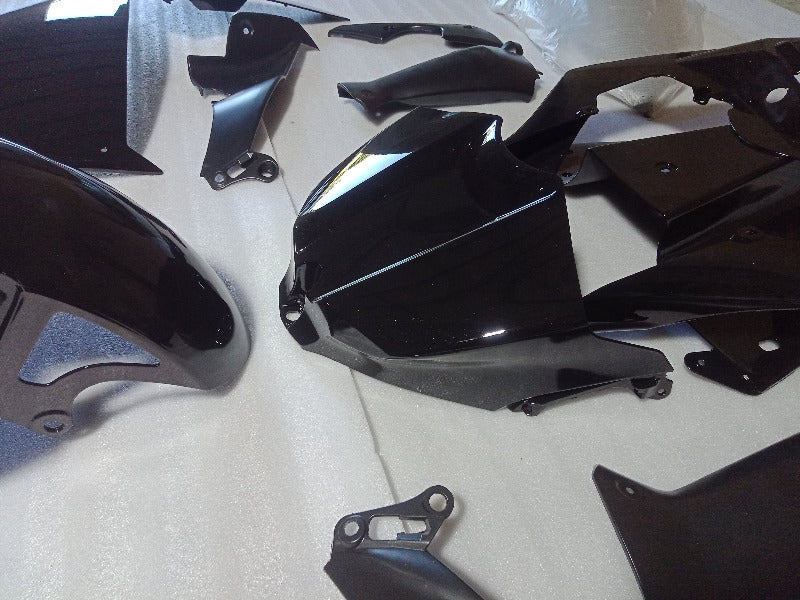 Yamaha R1 race fairings 03