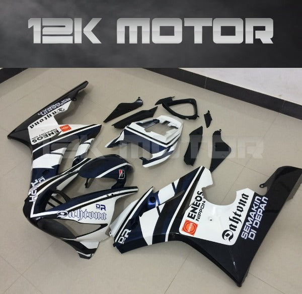 Triumph 675 Race Fairings 01